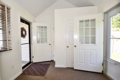 8 Great Rock Rd, Bourne, MA 02532 photo 10