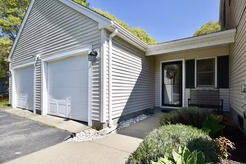 8 Great Rock Rd, Bourne, MA 02532 photo 4