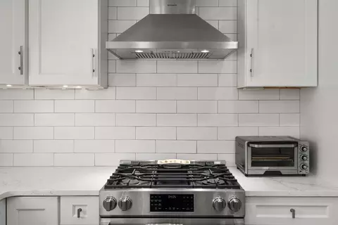 34 Vincent Rd, Dedham, MA 02026 photo 6