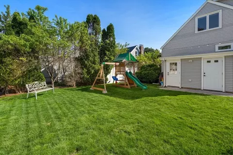 34 Vincent Rd, Dedham, MA 02026 photo 33