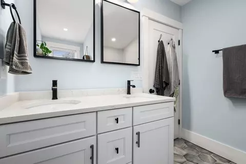 34 Vincent Rd, Dedham, MA 02026 photo 17