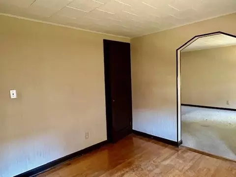 Living - 29 Barby Ave, Chicopee, MA 01020 photo 9 of 9