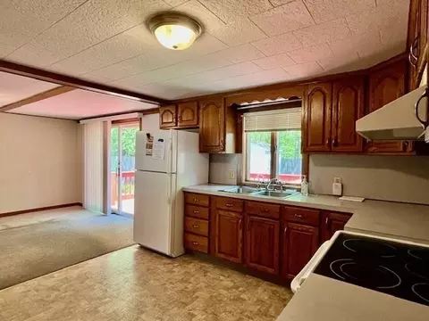 Kitchen - 29 Barby Ave, Chicopee, MA 01020 photo 4 of 5