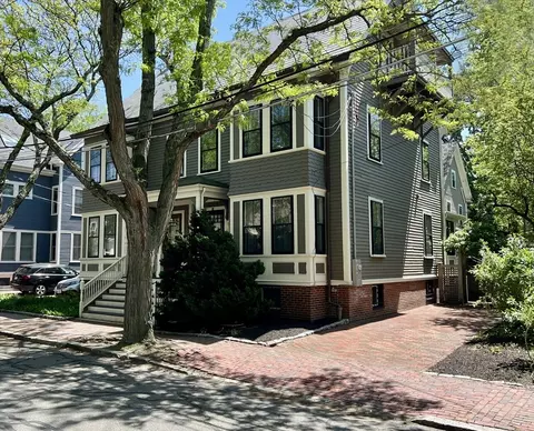 13 Walker St, Cambridge, MA 02138