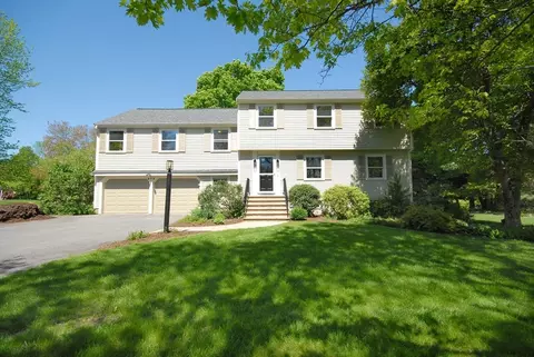 275 Old Harvard Rd, Boxborough, MA 01719
