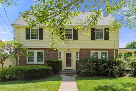 71 Elizabeth Rd, Belmont, MA 02478