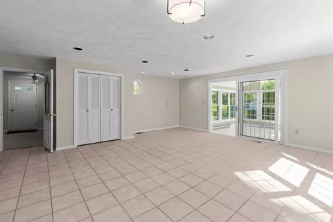 38 Joyce Rd, Framingham, MA 01701 photo 12