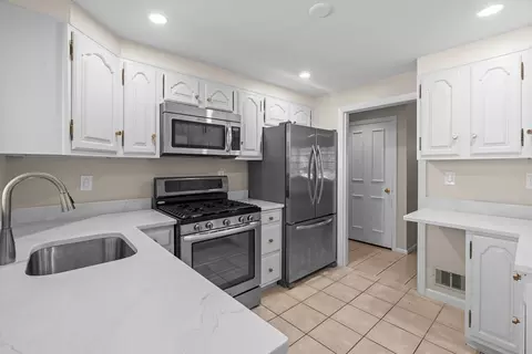 38 Joyce Rd, Framingham, MA 01701 photo 10