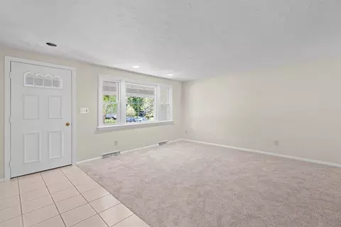 38 Joyce Rd, Framingham, MA 01701 photo 5
