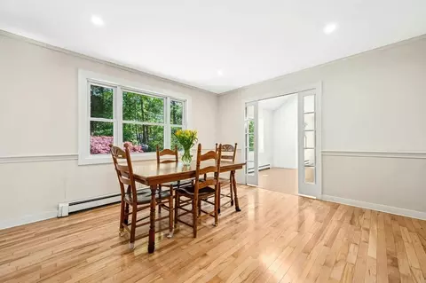 25 Warren St, Upton, MA 01568 photo 13