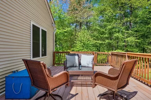 25 Warren St, Upton, MA 01568 photo 28