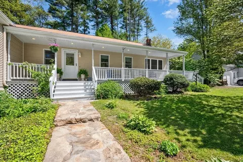 25 Warren St, Upton, MA 01568 photo 30
