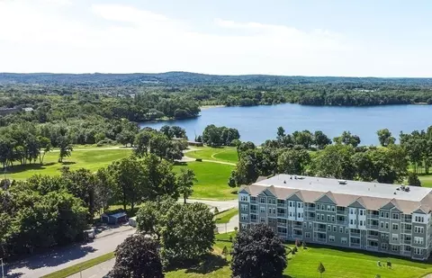 1 Codman Way #402, Westborough, MA 01581