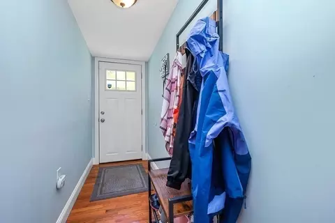 Entry Way - 6 Peaceful Ln, Wareham, MA 02538 photo 1 of 1