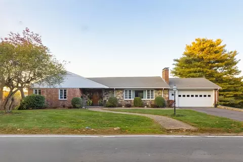 464 Dudley Rd, Newton, MA 02459