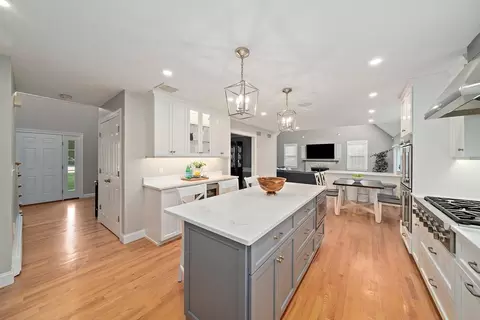 100 York Brook Rd, Canton, MA 02021 photo 7