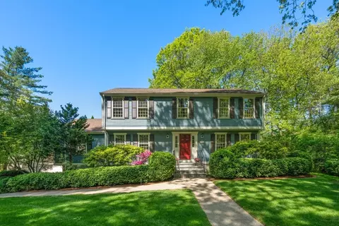 48 Pine Hill Dr, Walpole, MA 02081 photo 2