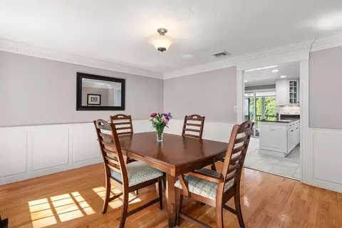 48 Pine Hill Dr, Walpole, MA 02081 photo 9