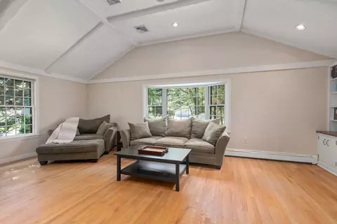48 Pine Hill Dr, Walpole, MA 02081 photo 15