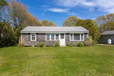 Exterior - 23 Balsam St, Fairhaven, MA 02719 photo 1 of 8