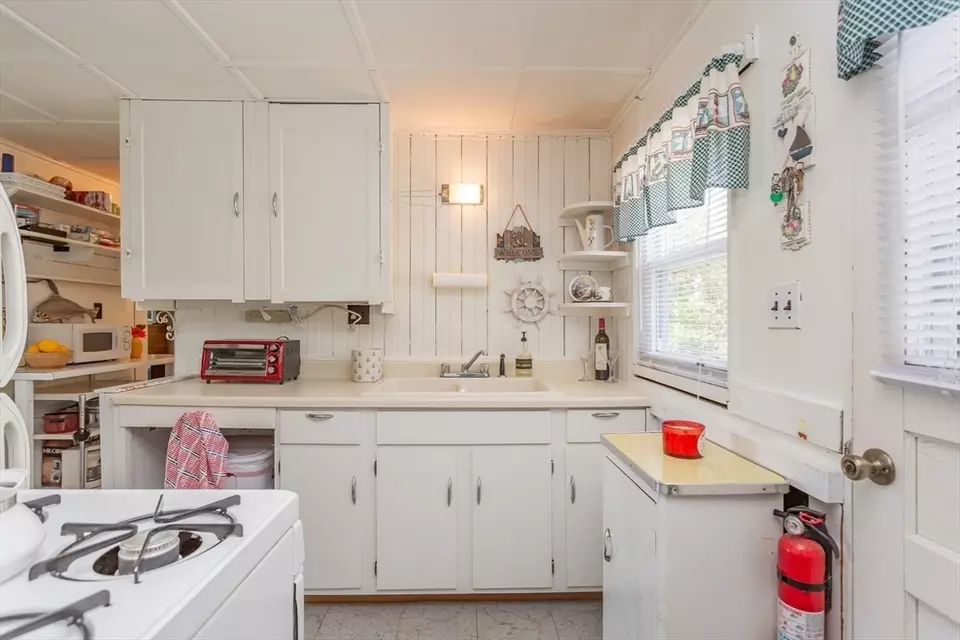 Kitchen - 23 Balsam St, Fairhaven, MA 02719 photo 1 of 3