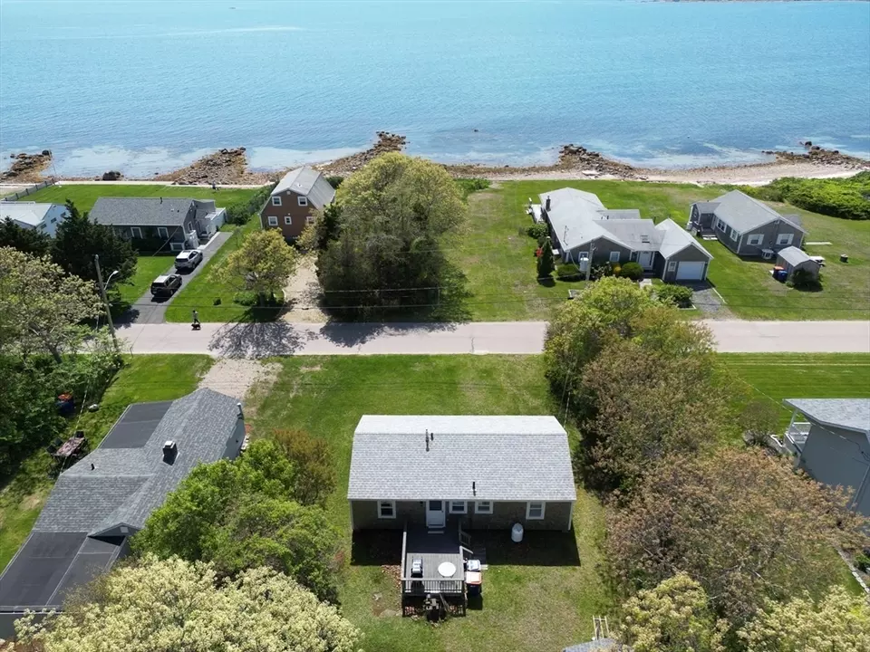 View/Area - 23 Balsam St, Fairhaven, MA 02719 photo 1 of 5