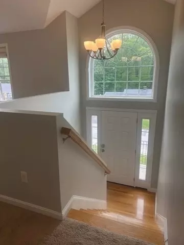 Entry Way - 23 Stoneleigh Rd, Worcester, MA 01606 photo 1 of 6