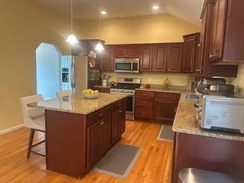 Kitchen - 23 Stoneleigh Rd, Worcester, MA 01606 photo 5 of 5