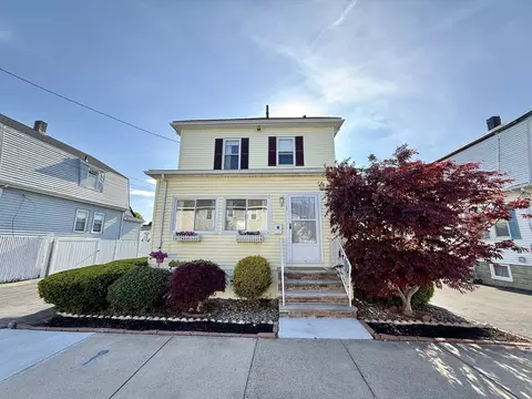 17 Cleveland St, Malden, MA 02148