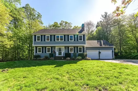 15 Emerson Cir, Mansfield, MA 02048
