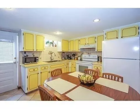 107 Swan St, Everett, MA 02149 photo 24
