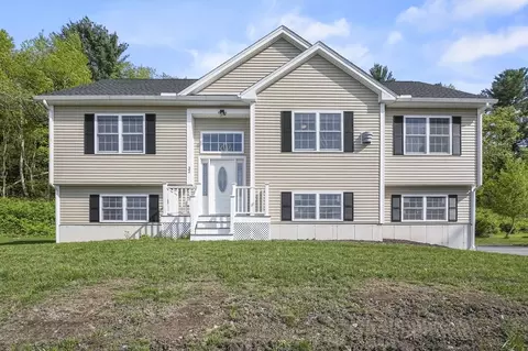 32 Mill Rd, Dudley, MA 01571