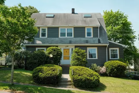 150 Traincroft NW, Medford, MA 02155