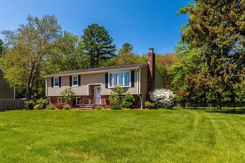 486 Leonard St, Raynham, MA 02767 photo 2