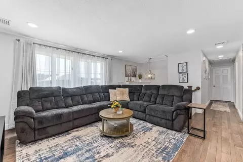 486 Leonard St, Raynham, MA 02767 photo 12