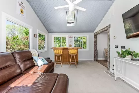486 Leonard St, Raynham, MA 02767 photo 21