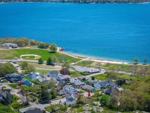 205 Western Ave, Gloucester, MA 01930