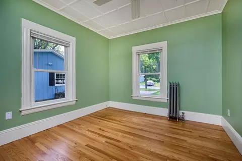 46 Garfield Ave, Easthampton, MA 01027 photo 15