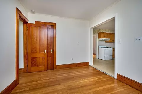 46 Garfield Ave, Easthampton, MA 01027 photo 14