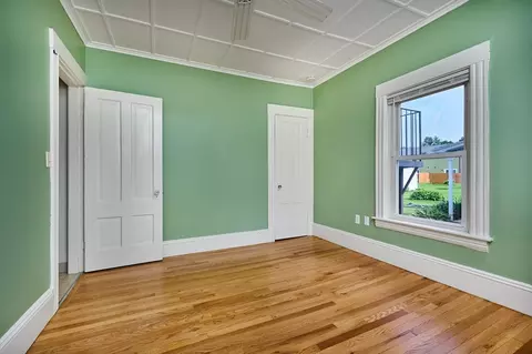 46 Garfield Ave, Easthampton, MA 01027 photo 16