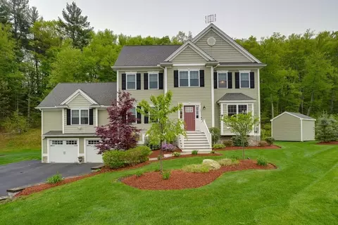 12 Green Meadow Dr, Wilmington, MA 01887