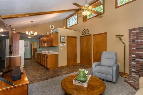 498 York St, Canton, MA 02021 photo 8