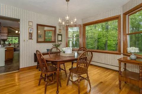 498 York St, Canton, MA 02021 photo 4