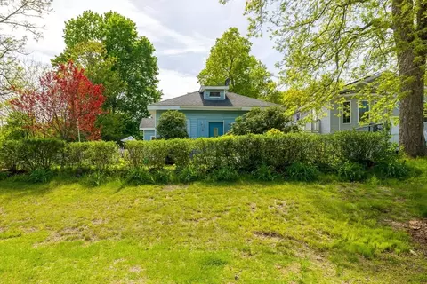 5 Forkey Ave, Worcester, MA 01603 photo 4