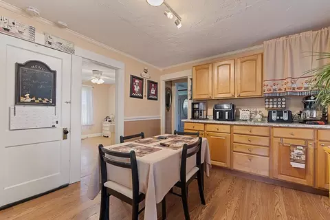5 Forkey Ave, Worcester, MA 01603 photo 10