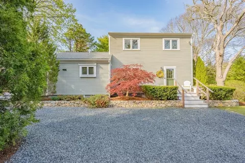 374 Putnam, Cotuit, MA 02635 photo 33