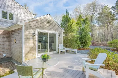 374 Putnam, Cotuit, MA 02635 photo 34