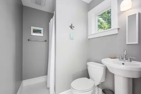 374 Putnam, Cotuit, MA 02635 photo 29