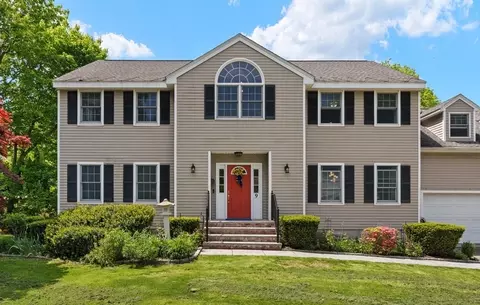9 S Marble St, Stoneham, MA 02180