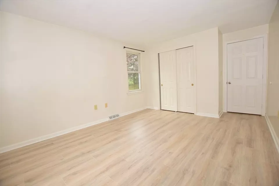 Bedroom - 118 Ridge Rd #118, Northborough, MA 01532 photo 1 of 7